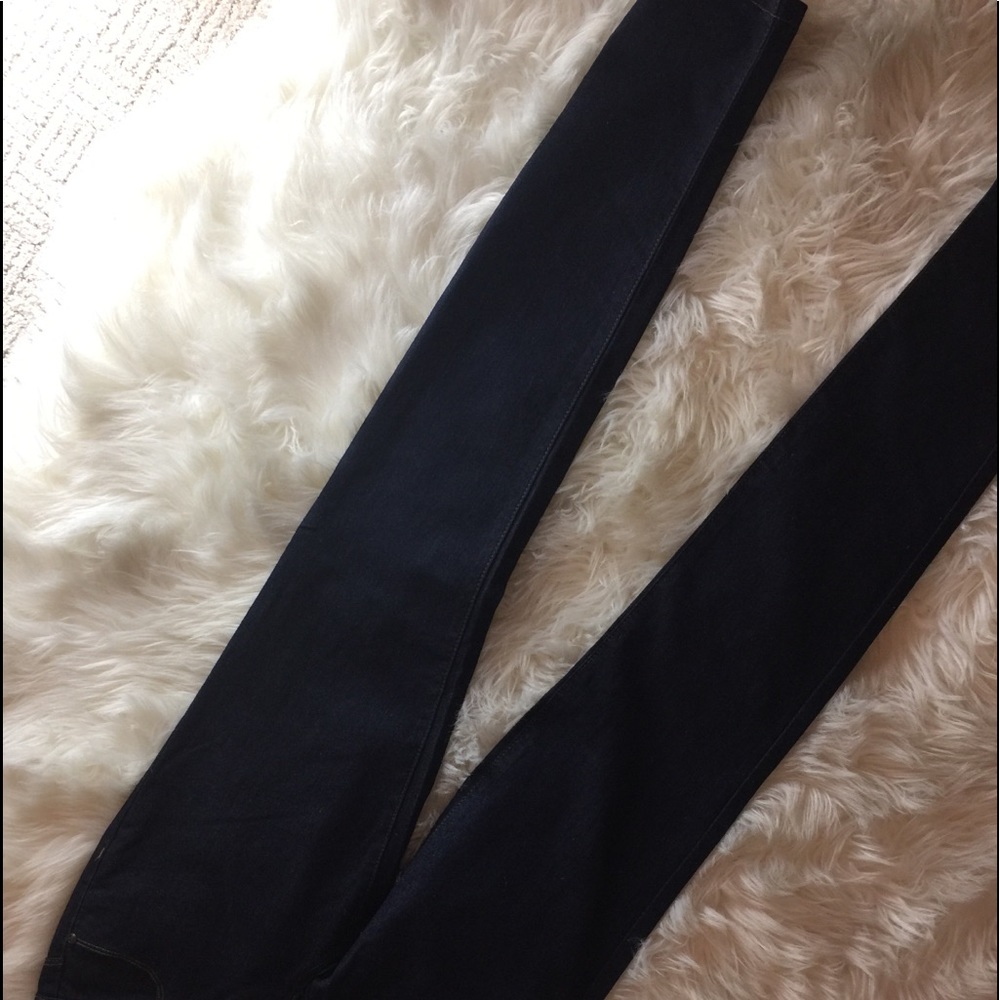 Brand new high waisted jeans